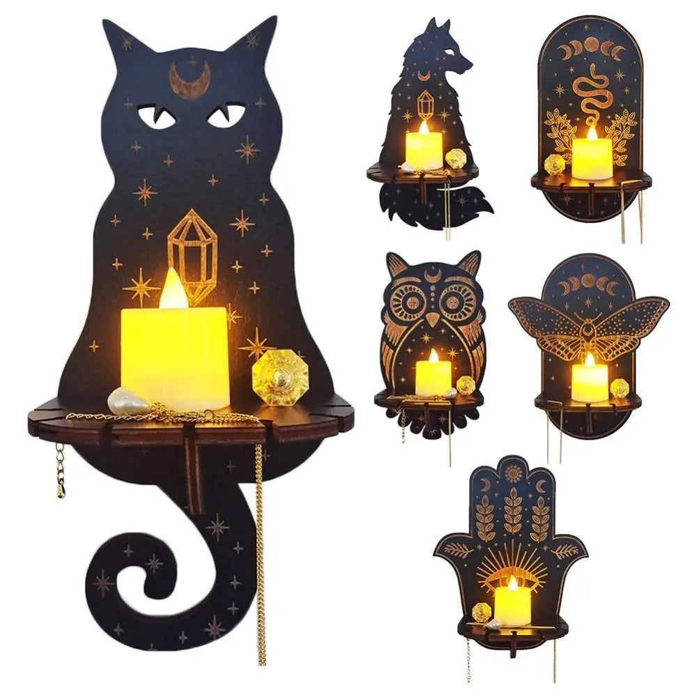 Altar de parede preto com suporte para vela, decoração mística e esotérica.