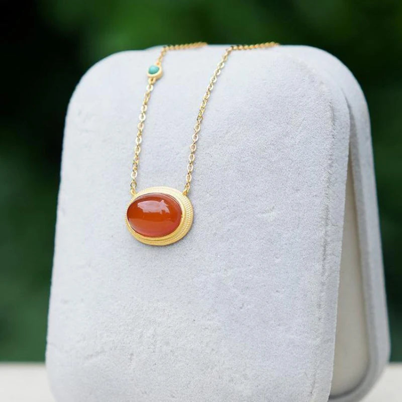 Colar Cornalina com acabamento em ouro antigo – Valenna